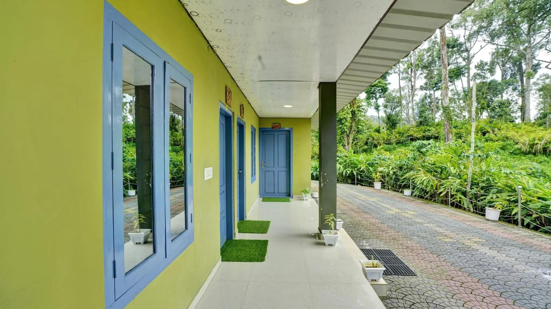 Super Collection O Kunchithanny Road Munnar Formerly Indeevaram Resort Anachal 3*,