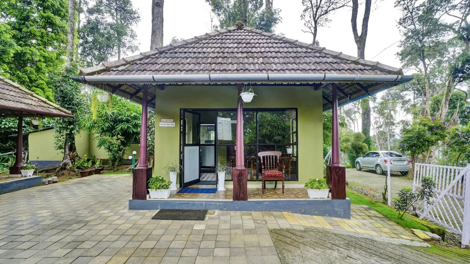 Super Collection O Kunchithanny Road Munnar Formerly Indeevaram Resort Anachal 3*,  India