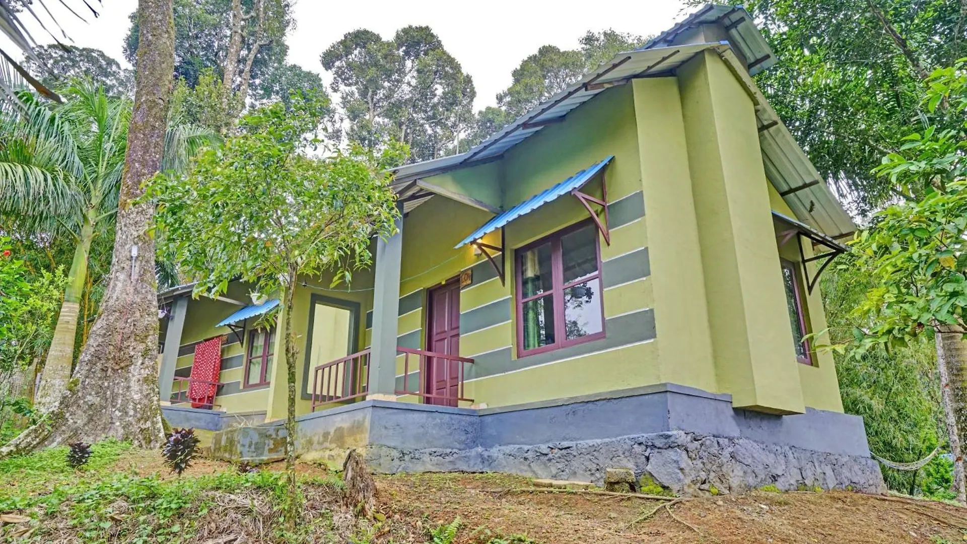 Super Collection O Kunchithanny Road Munnar Formerly Indeevaram Resort Anachal 3*,
