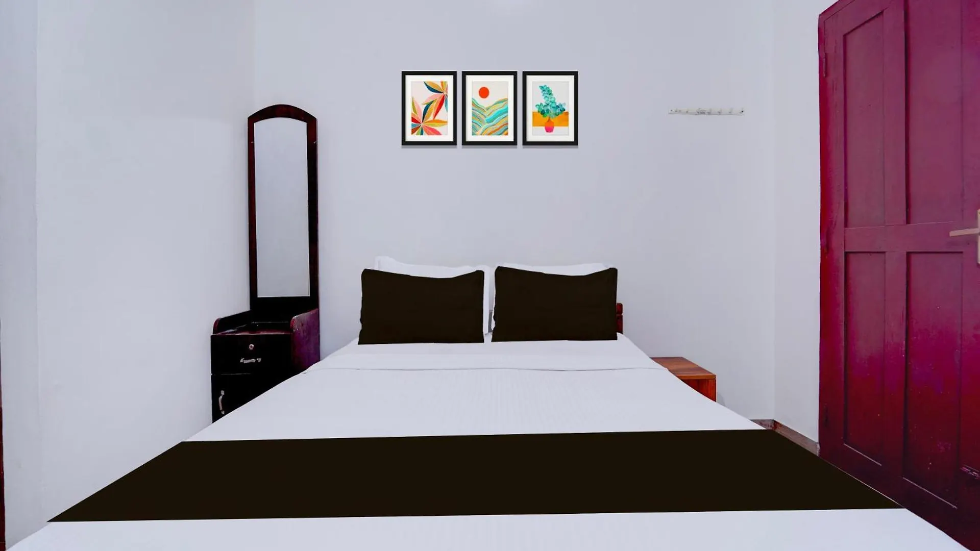 Hotel Super Collection O Kunchithanny Road Munnar Formerly Indeevaram Resort Anachal