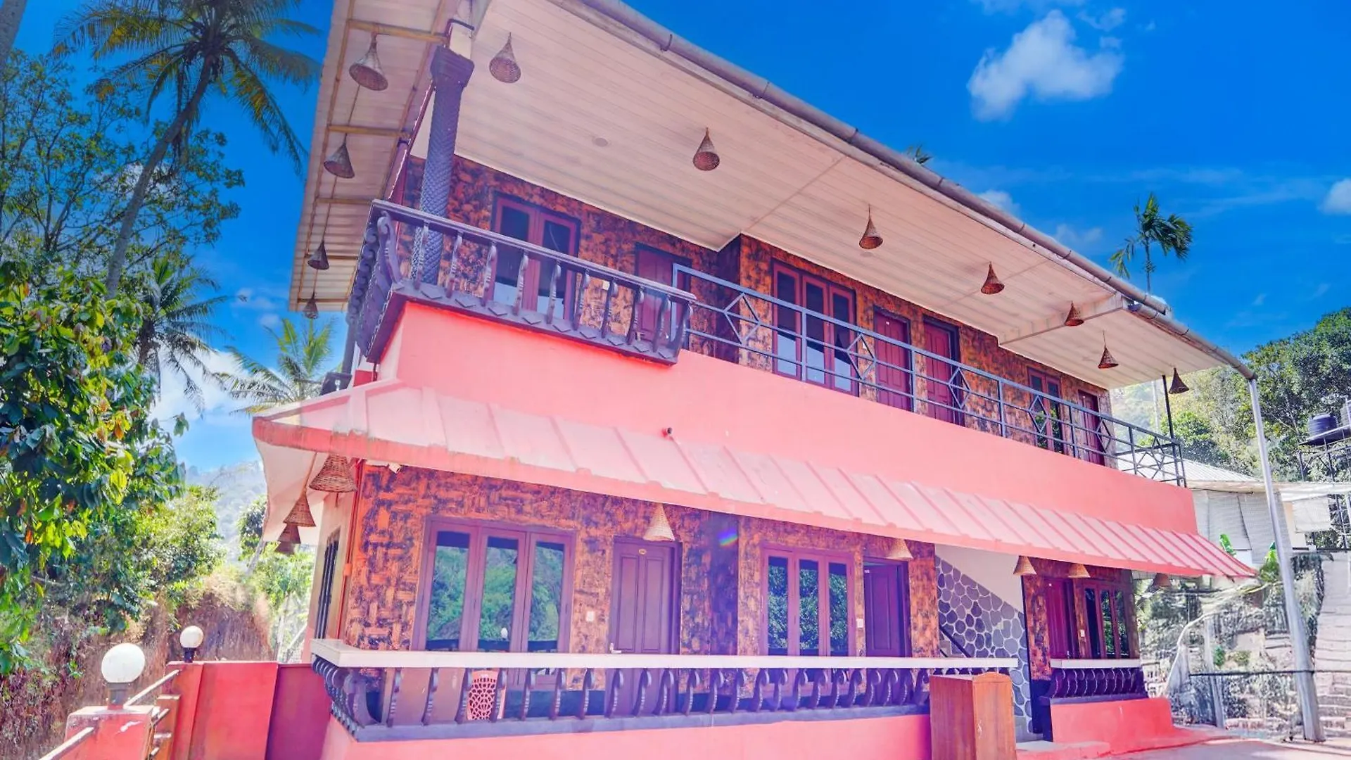 Hotel Super Collection O Kunchithanny Road Munnar Formerly Indeevaram Resort Anachal