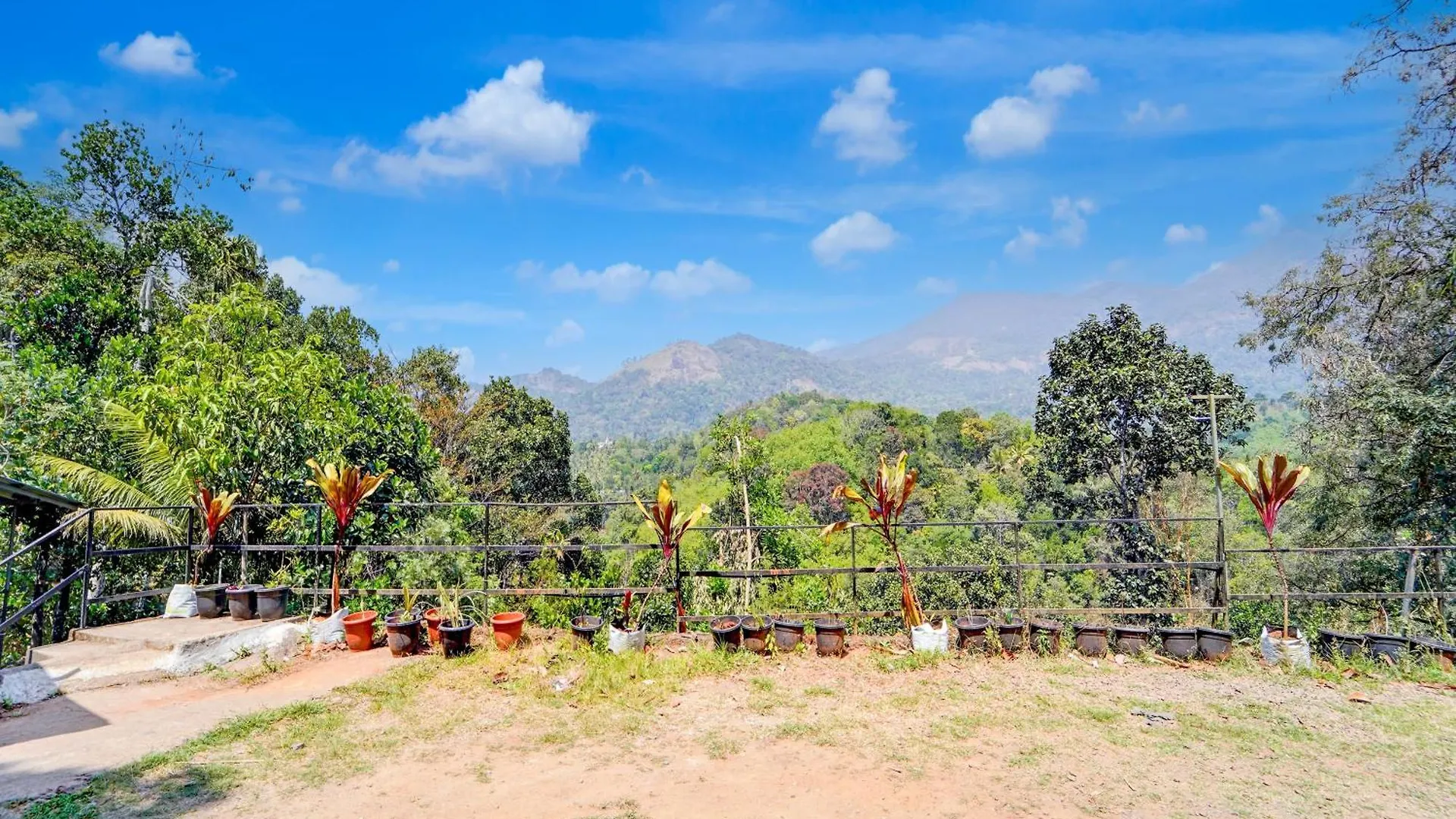 Super Collection O Kunchithanny Road Munnar Formerly Indeevaram Resort Anachal India